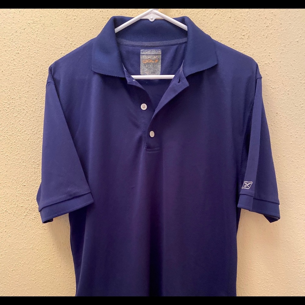 Golf Shirt Reebok Sz: Med; Light weight